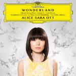 alice-sara-ott-wonderland-edvard-grieg-piano-concerto-lyric-pieces-2016