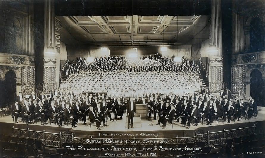 Gustav Mahler (1860-1911): Sinfonia 8 “Sinfonia dos Mil” & Sinfonia 2 “Ressurreição” – Leopold Stokowski