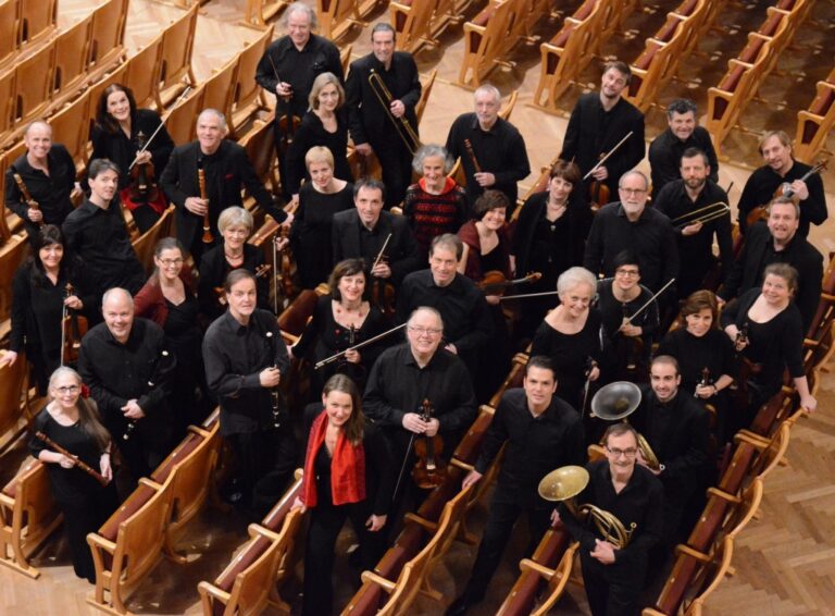 J. Haydn (1732 1809) Sinfonia N0. 99 • F. Schubert (1797 1828