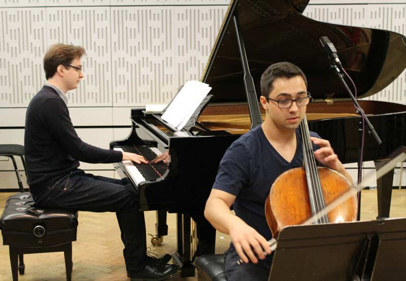Poulenc / Franck / Dutilleux: Sonatas para Violoncelo e Piano (Petrov, Misirlioğlu)