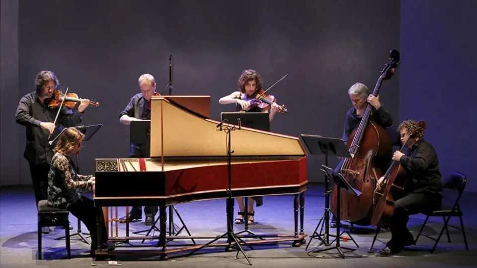 J. S. Bach (1685-1750) / C.P.E. Bach (1714-1788) / W. A. Mozart (1756-1791): The Imaginary Music Book Of J. S. Bach (Café Zimmermann)